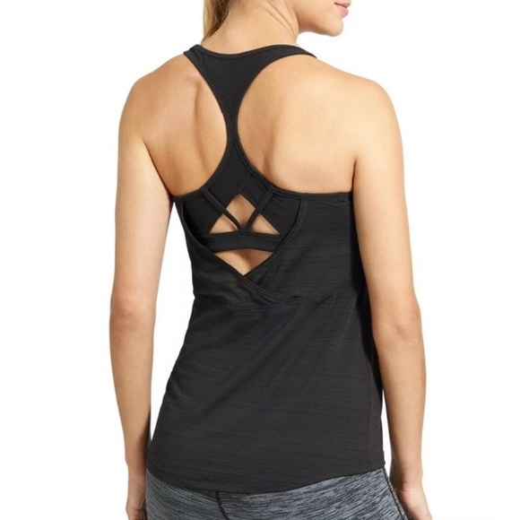 Athleta Tops - Athleta Swift Reach & Restore black bra tank sz S